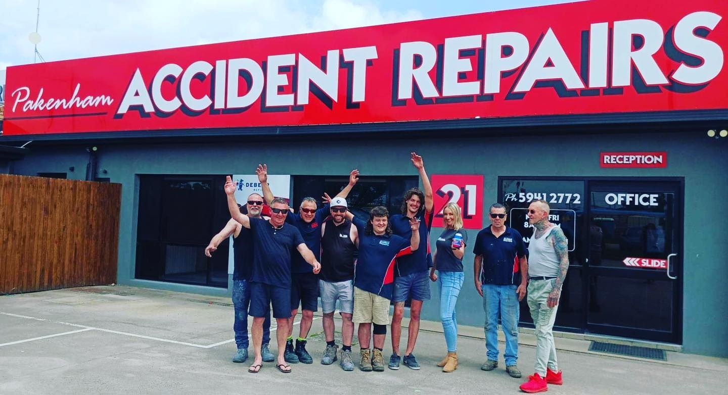 Pakenham Accident Repairs team members